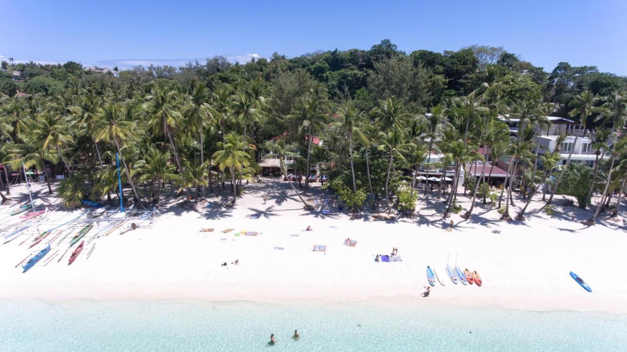 Cocoloco Beach Resort Manoc-Manoc Esterno foto